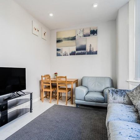 버밍엄 Modern Flat In Moseley With Free Parking 아파트 외부 사진